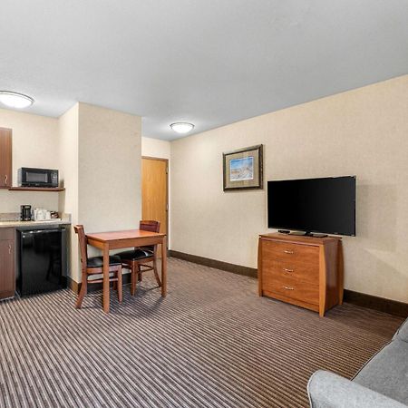 Best Western Vermillion Inn Εξωτερικό φωτογραφία