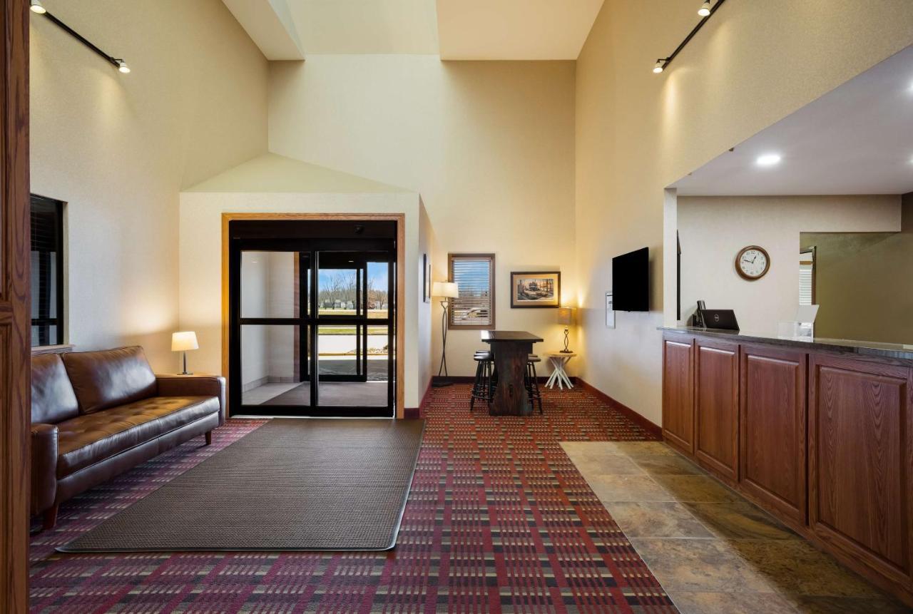 Best Western Vermillion Inn Εξωτερικό φωτογραφία